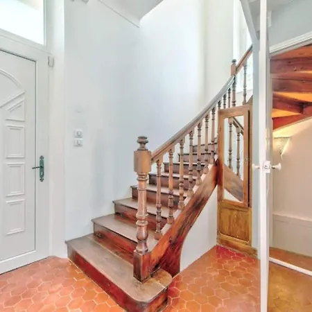 Maison Martel Willa *